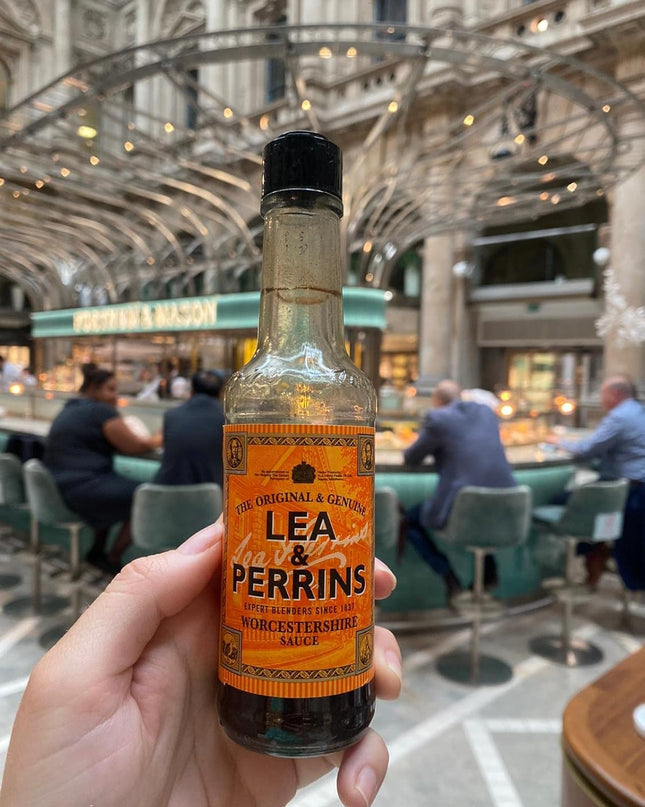 Lea & Perrins Worcestershire Sauce Bottle, 325 g